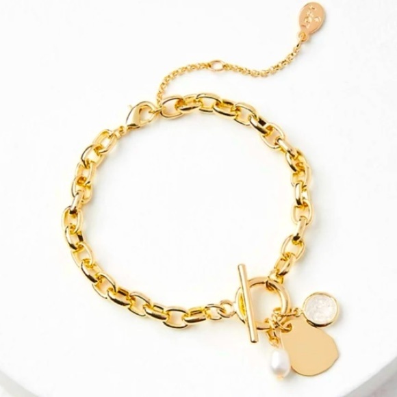 NWT * LOFT Toggle Charm Bracelet in Gold - Picture 1 of 12